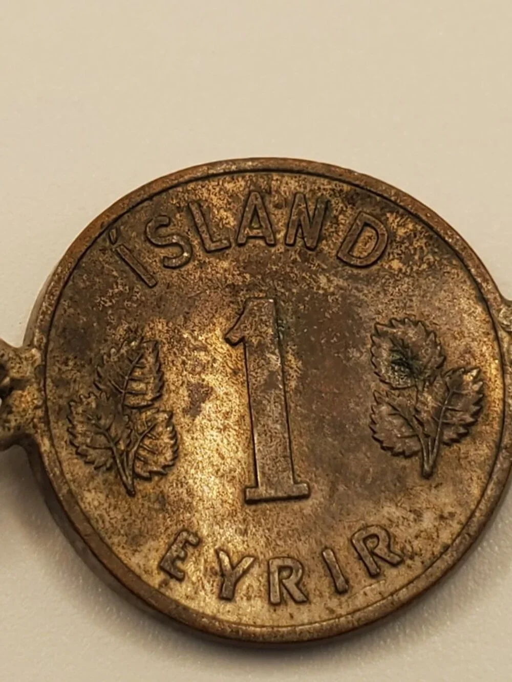 A Vintage IRELAND (KONUNGUR) Coin Bracelet, item # B-1195, . wt. 21 grams.